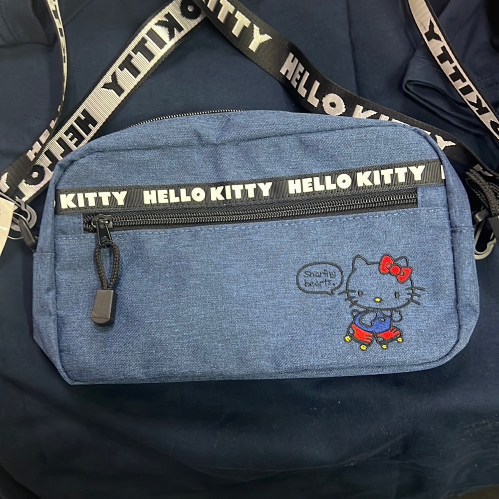 Hello Kitty side bag